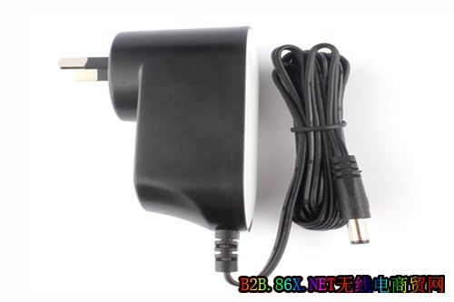插墙式电源适配器5V2A私模