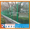 延安物流园护栏网 海关围墙钢丝网 浸塑塑钢板网防护网 龙桥厂